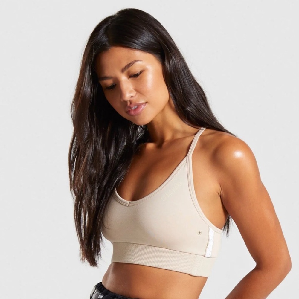 Gymshark 24/7 Bralette in Sand NWT